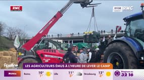 Les agriculteurs émus à l'heure de lever le camp