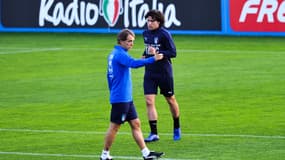 Sandro Tonali avec Roberto Mancini