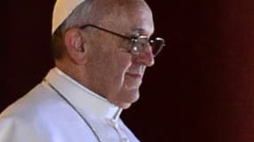 Le pape François a lavé jeudi 28 mars les pieds de détenus d'une prison romaine lors d'une cérémonie de Pâques