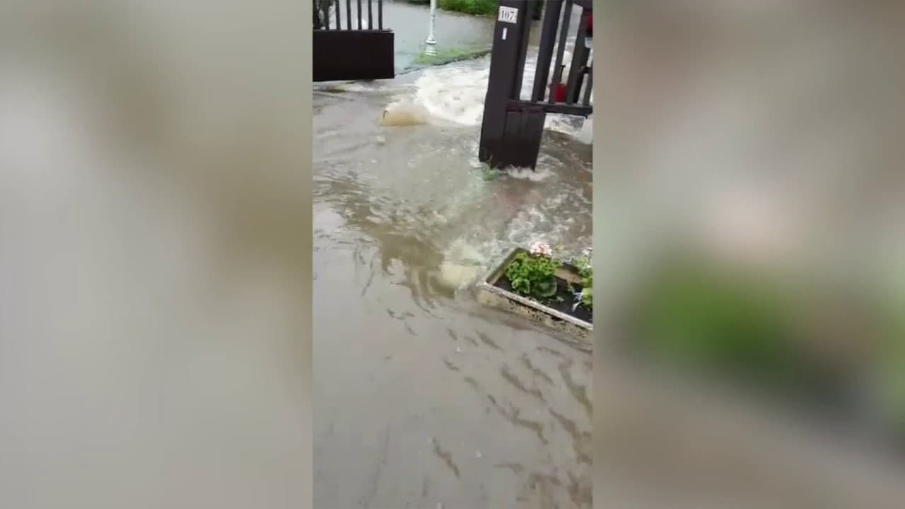 Les images des importantes inondations à NotreDameduHamel, dans l'Eure