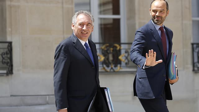 François Bayrou (au centre) et le Premier ministre Edouard Philippe.