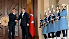 Le président français et le Premier ministre turc Recep Tayyip Erdogan. Nicolas Sarkozy et les dirigeants turcs ont fait assaut d'amabilités vendredi, sans toutefois parvenir à rapprocher leurs points de vue sur l'adhésion de la Turquie à l'Union européen