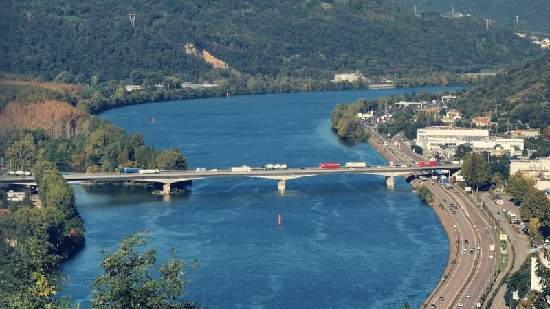 Prévus pour durer jusqu'en juin 2027, les travaux du viaduc de Vienne Nord ont commencé début septembre 2025.  