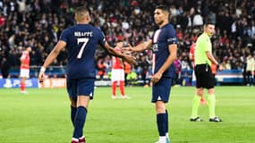 Mbappé et Hakimi lors de PSG-Benfica