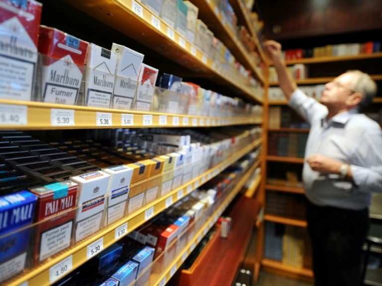 Une cigarette sur deux vendue en France provient du march noir? L'tude de  Philip Morris qui l'affirme est vertement conteste