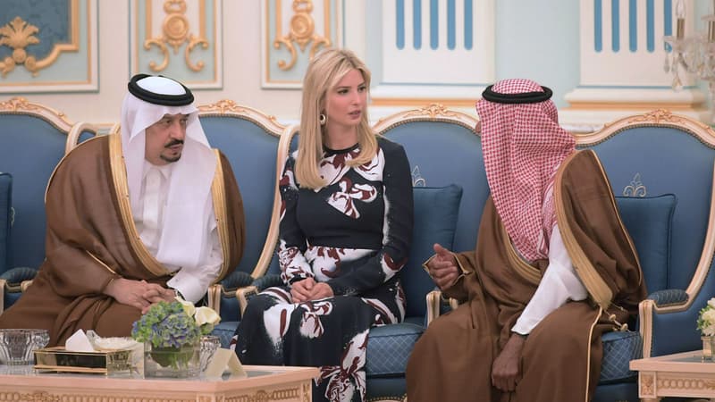 Ivanka Trump à une cérémonie durant laquelle le président américain a reçu l'Ordre de la médaille d'Abdulaziz al-Saud, à la cour royale d'Arabie saoudite le 20 mai 2017.