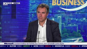 Ce lundi 24 août, Frédéric Coirier, co-président du Mouvement des Entreprises de taille intermédiaire (METI), s'est penché sur la perte de chiffre d'affaires des ETI à cause de la crise du Covid-19, dans l'émission Good Morning Business présentée par Christophe Jakubyszyn et Sandra Gandoin. Good Morning Business est à voir ou écouter du lundi au vendredi sur BFM Business.


Dans "Good morning business", Christophe Jakubyszyn,Sandra Gandoin et les journalistes de BFM Business (Nicolas Doze, Hedwige Chevrillon, Jean-Marc Daniel, Anthony Morel...) décryptent et analysent l'actualité économique, financière et internationale. Entrepreneurs, grands patrons, économistes et autres acteurs du monde du business... Ne ratez pas les interviews de la seule matinale économique de France, en télé et en radio.


BFM Business est la 1ère chaîne française d'information économique et financière en continu, avec des interviews exclusives de patrons, d'entrepreneurs, de politiques, d'experts et d'économistes afin de couvrir l'ensemble de l'actualité française et internationale. BFM Business vous propose aussi des conseils pour vos finances par des personnalités de référence dans les domaines du patrimoine, de l'immobilier ou des marchés financiers. Retrouvez tous les jours : Christophe Jakubyszyn, Faïza Garel-Younsi, Nicolas Doze, Hedwige Chevrillon, Jean-Marc Daniel, Anthony Morel, Guillaume Sommerer, Cédric Decoeur, Karine Vergniol, Grégoire Favet, Sébastien Couasnon, Emmanuel Lechypre, Benaouda Abdeddaïm, Stéphanie Coleau... BFM Business est disponible sur votre box (SFR : canal 46 / Orange : canal 228 / Bouygues : canal 242 / Canal : canal 108) ainsi qu'en direct et replay  sur l'application BFM Business et le site : www.bfmbusiness.fr.


