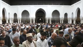 Séance de prière à la Grande Mosquée de Paris pour la fin du ramadan, le 15 juin 2018