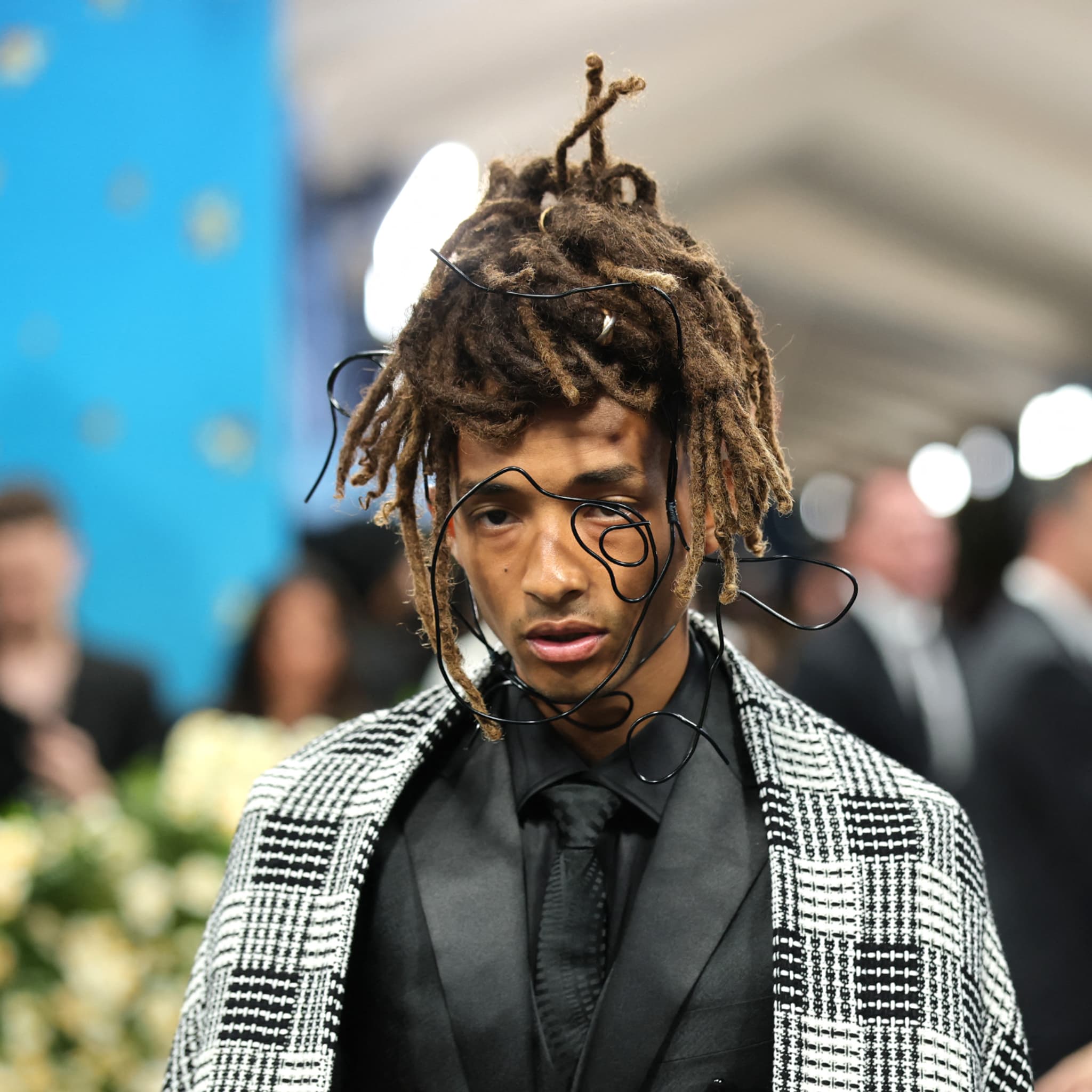 Il n'a pas fait d'école de design, n'a pas d'expérience technique mais il  est le fils de Will Smith: à 27 ans, Jaden Smith est propulsé directeur  artistique des chaussures masculines de
