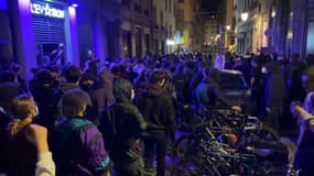 Les manifestants se déplacent vers la Croix Rousse.