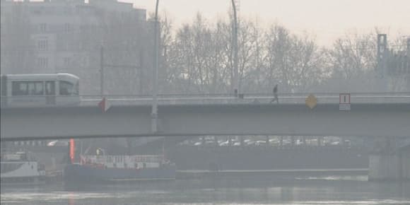Paris, jeudi, plongée dans la pollution. Paris, jeudi, plongée dans la pollution.