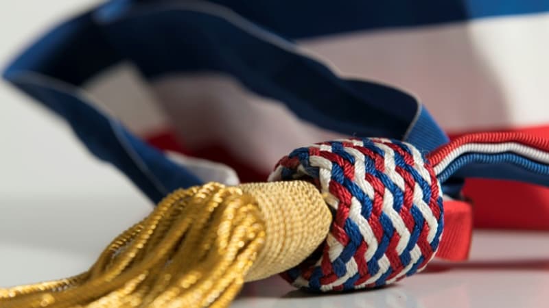 Municipales 2026: DVG, LDIV, DVD… Que signifient les acronymes des différentes nuances politiques aux élections?