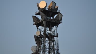 Ceux qui se déclarent "hypersensibles" citent souvent les antennes-relais comme causes directes de leurs maux.