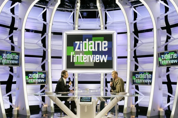 Zinédine Zidane sur le plateau de Canal+, le 12 juillet 2006