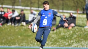 Antoine Dupont avec le XV de France, à Marcoussis le 8 mars 2022