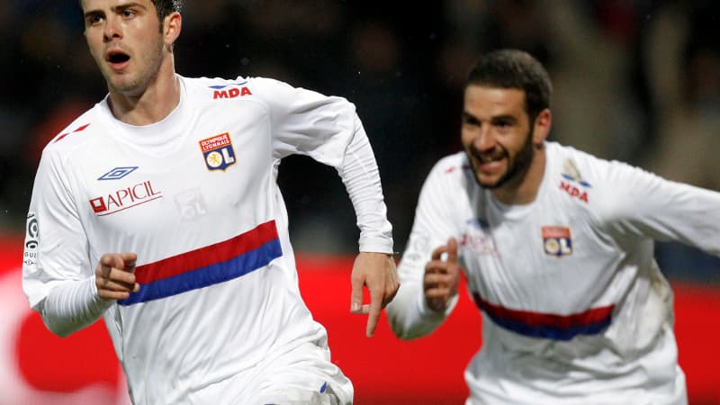 Miralem Pjanic et Lisandro Lopez