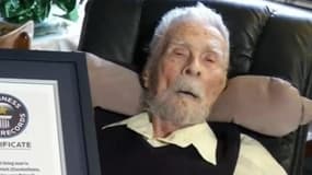 Alexander Imich, 111 ans, était l'homme le plus vieux du monde.