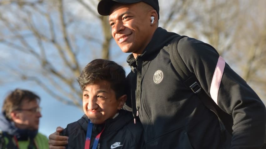 Kylian Mbappé - PSG @BenjaminCherasse
