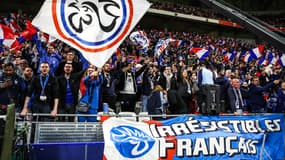 Les supporteurs du groupe Irrésistibles Français, à Lyon le 23 mars 2024