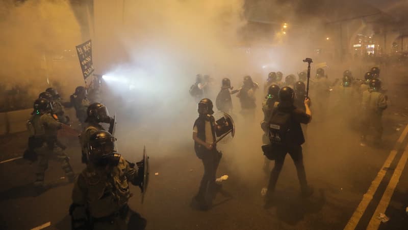 Images des affrontements entre policiers et manifestants à Hong Kong le 28 juillet 2019