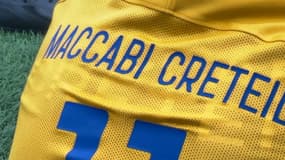 Un maillot du Maccabi Creteil.