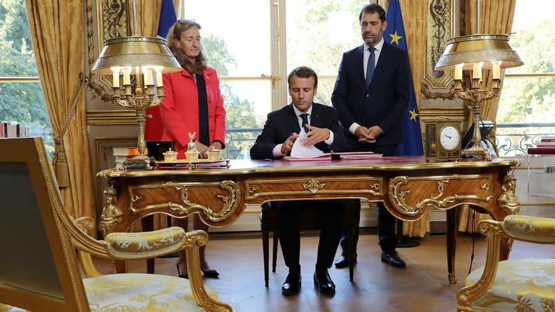 Emmanuel Macron promulgue la loi sur la moralisation de la vie politique