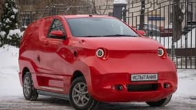 L'Amber, la première voiture électrique made in Russia, se fait déjà remarquer.