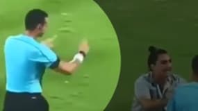 L'arbitre colombien Wilmar Roldan pense avoir recours au VAR.