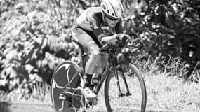 Juan David Cardenas, un coureur colombien de 19 ans, décédé tragiquement lors d'un entraînement le 10 février 2025