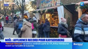 Haut-Rhin:affluence record pour le marché de Noël de Kaysersberg
