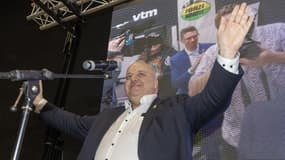 Guy D'haeseleer, député du Vlaams Belang, a été élu ce dimanche 13 octobre 2024  bourgmestre de la ville de Ninove, près de Bruxelles