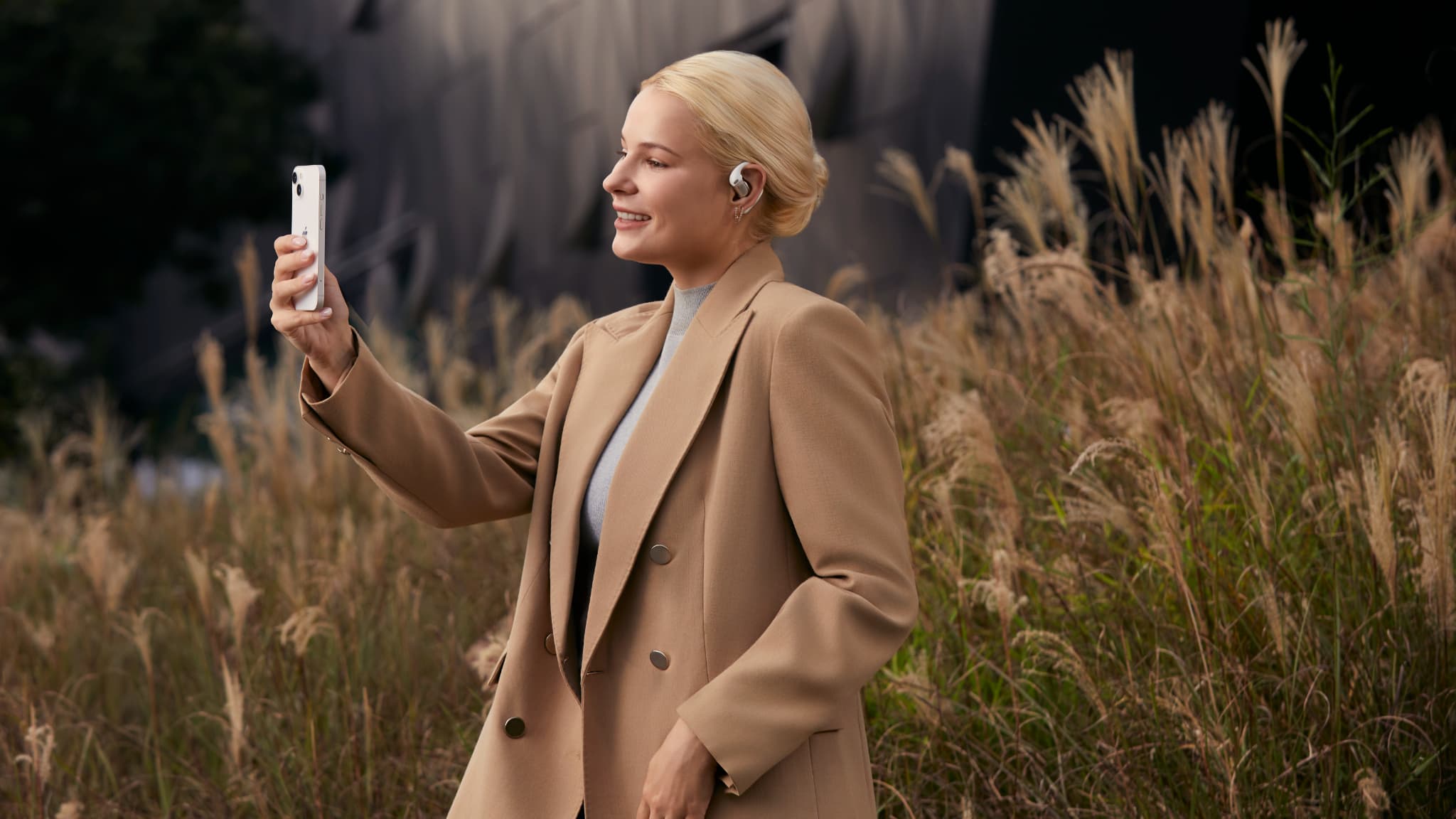 Les Shokz OpenFit Pro se montrent plutôt bons en appel pour réduire le bruit environnant pour votre interlocuteur