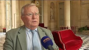 Meurtre de Chloé: Jacques Myard appelle à "réformer l’espace Schengen"