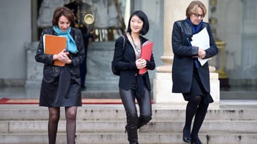 Marisol Touraine, Fleur Pellerin et Marilyse Lebranchu sur le perron de l'Elysée, le 10 décembre 2014.