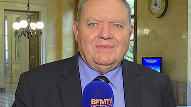"L'Elysée montre qu'on peut faire des économies", se félicite le député PS René Dosière sur BFMTV.