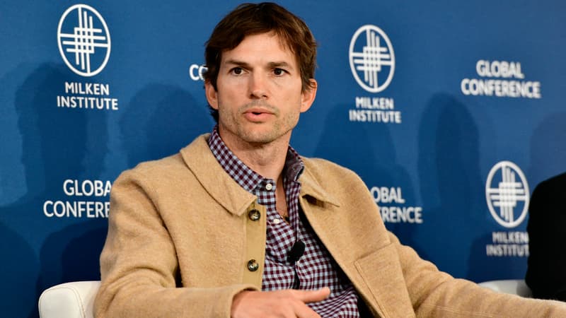 L'acteur Ashton Kutcher, lors d'une conférence à Beverly Hills, le 1er mai 2023.