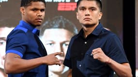 Shakur Stevenson (à gauche) et Joet Gonzalez