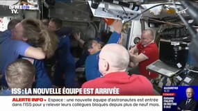 L'arrivée de la nouvelle équipe d'astronautes dans l'ISS pour prendre la relève de la précédente équipe, restée bloquée pendant neuf mois