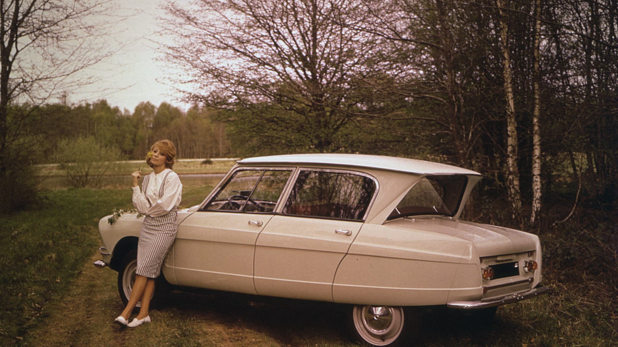 La Citroën Ami 6 et sa célèbre "ligne Z".