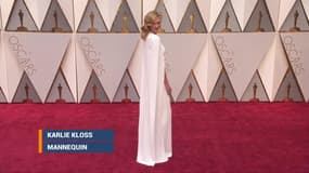 Ces enfants posent avec les tenues des stars des Oscars