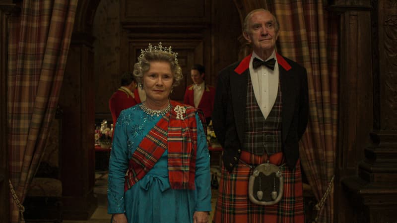 Imelda Staunton et Jonathan Pryce incarnent Elizabeth II et le prince Philip dans la cinquième saison de "The Crown", prévue le 9 novembre 2022 sur Netflix.