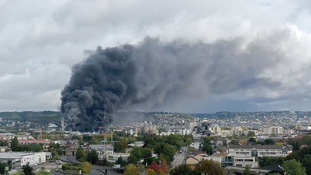 Incendie de l'usine Lubrizol à Rouen le 26 septembre 2019