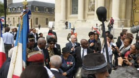 L'inauguration de la plaque commémorative pour les "Dissidents" antillais, lundi 2 juin 2014.