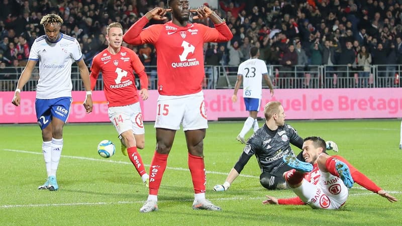 Mendy, premier buteur du match