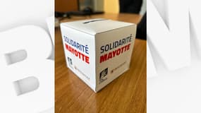 Des tirelires en solidarité de Mayotte ont été distribuées au marché de Noël d'Arras.
