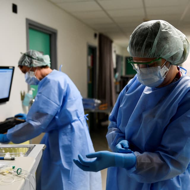 Covid-19: 1072 patients en réanimation, 165 nouvelles admissions en 24h