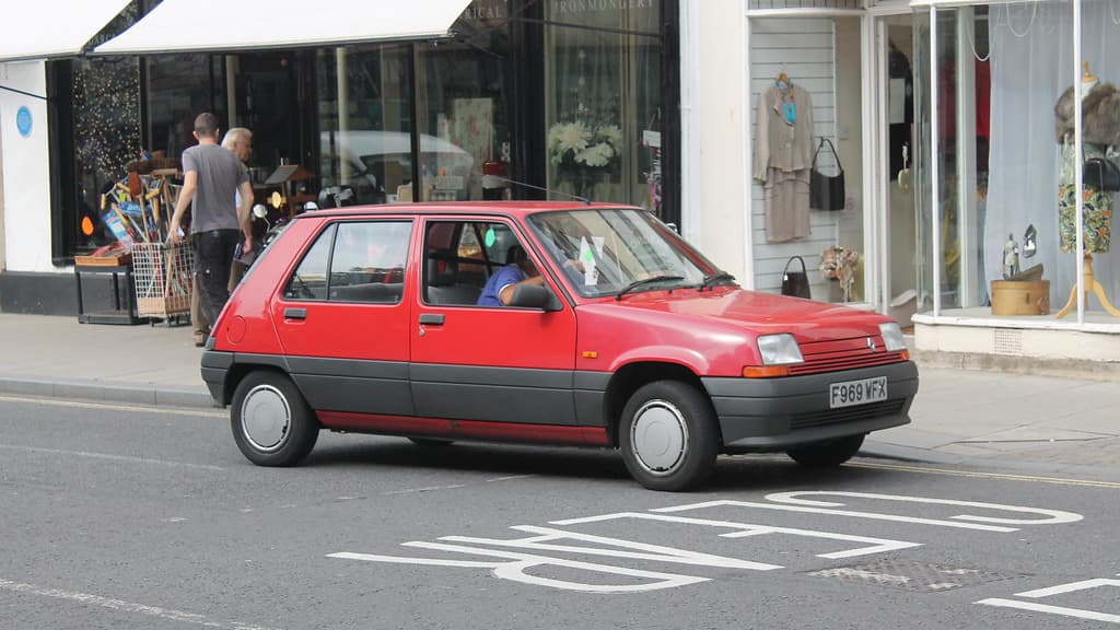 Une Renault 5 de 1989. Une Renault 5 de 1989.