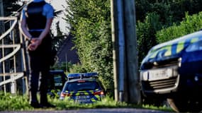 Des gendarmes effectuent des recherches à Pont-de-Beauvoisin, où a disparu la fillette