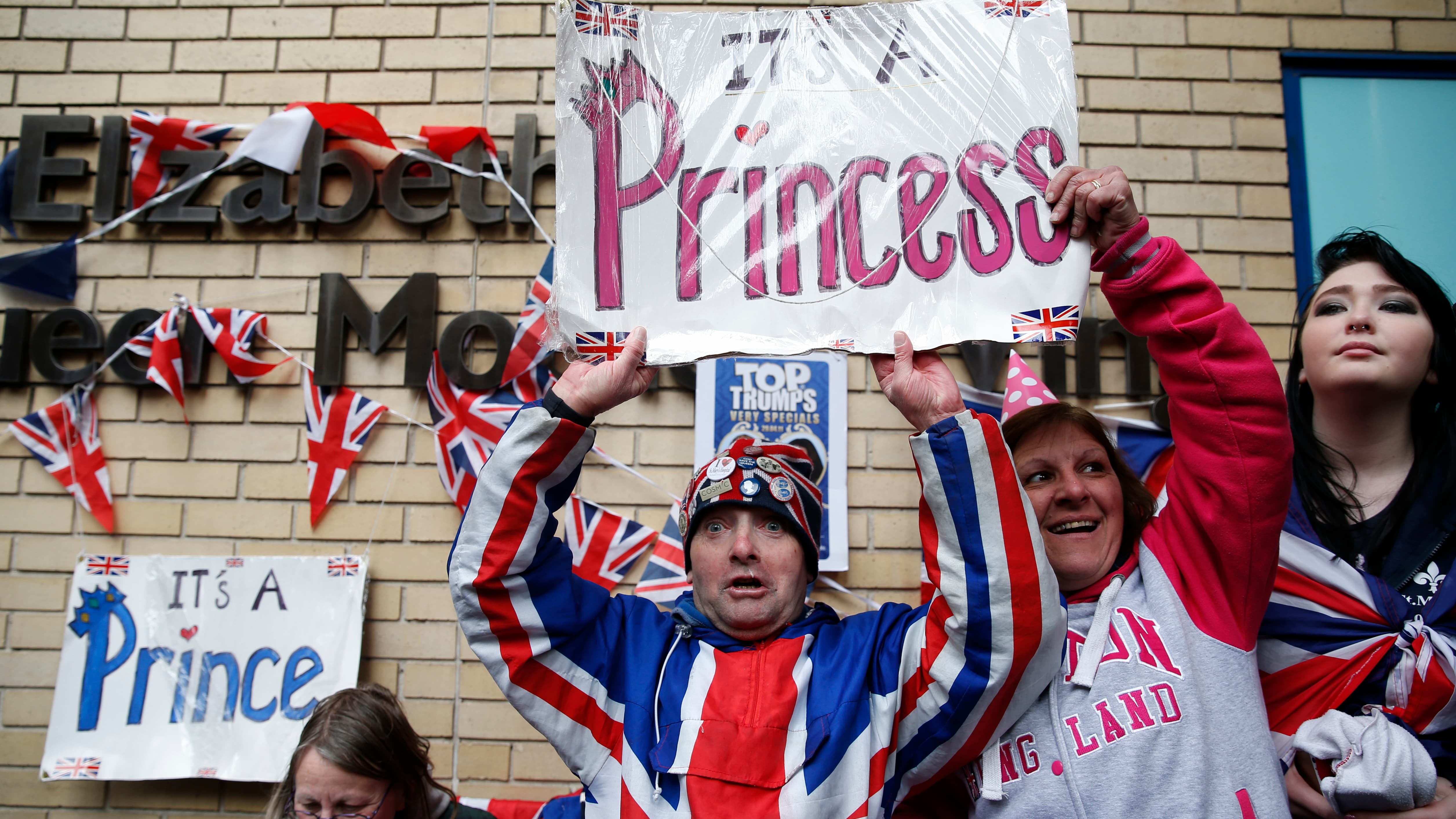 Bébé royal 2: c'est une fille ! Bébé royal 2: c'est une fille !