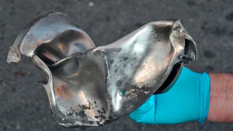 Débris d'un engin explosif retrouvé à Boston. Selon des sources judiciaires et gouvernementales, aucune arrestation en lien avec le double attentat de Boston, qui a fait trois morts et 176 blessés, n'a pour l'instant eu lieu. /Photo transmise le 16 avril